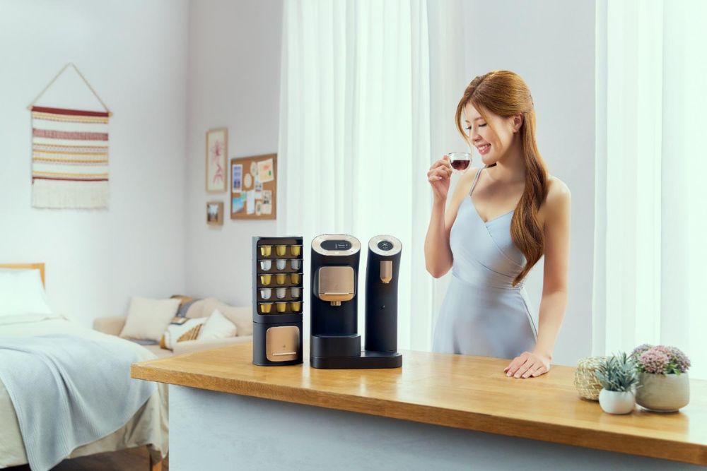 Brewing Capsule Coffee and Tea with the Wells Home Café
